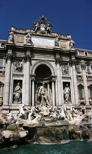 Rome's historic landmark, the Trevi Fountain Photo: CFP