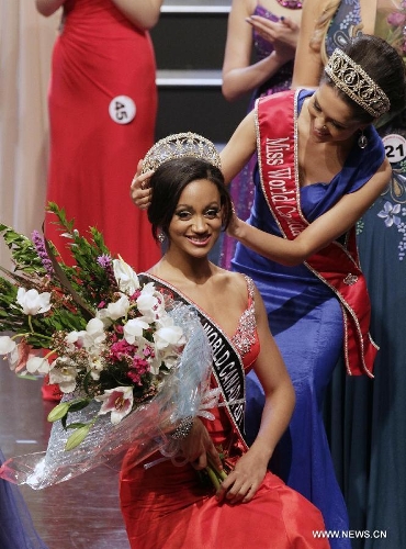 Camille Munro from Regina, Saskatoon was crowned to be Miss World Canada 2013 at River Rock Show Theatre in Richmond, Canada, May 9, 2013. Winning contestant Camille Munro will represent Canada in Miss World 2013 Final, to be held in Jakarta, Indonesia September 28.(Xinhua/Liang Sen) 