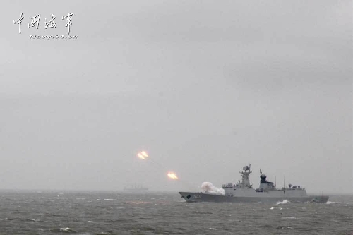 Highlights from the live ammunition drill held by Type 054A frigates of China's East China Sea Fleet from Feb. 28 to Mar. 5.(Source: navy.81.cn)