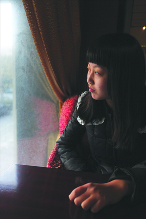 Zhan Haite, 15, who came under the spotlight for calling for equal education opportunities for nonlocal students, at a coffeehouse in Shanghai Photo: Cai Xianmin/GT