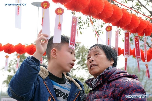 People celebrate for upcoming Lantern Festival around China - Global Times