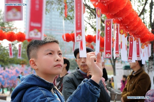 People celebrate for upcoming Lantern Festival around China - Global Times