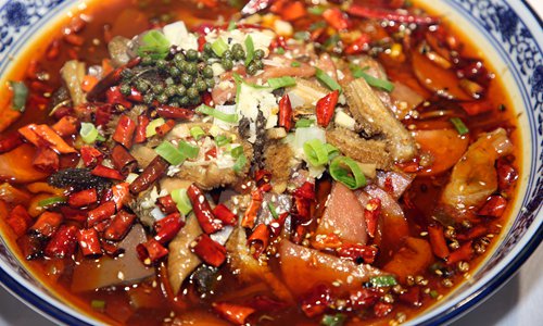  Increasing number of overseas Chinese restaurants using pinyin for dish names 