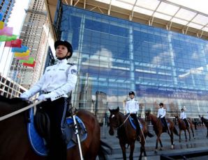 Mounted policewomen secures Summer Davos
