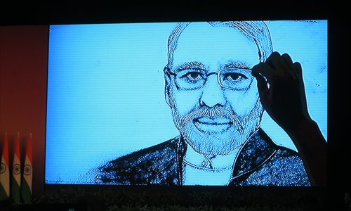 Modi delivers speech to Shanghai's Indian community