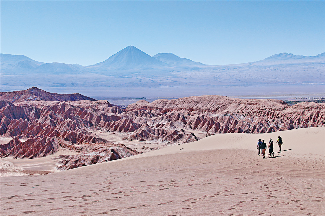 amoonwalkonearthglimpsesoftheatacamadesert