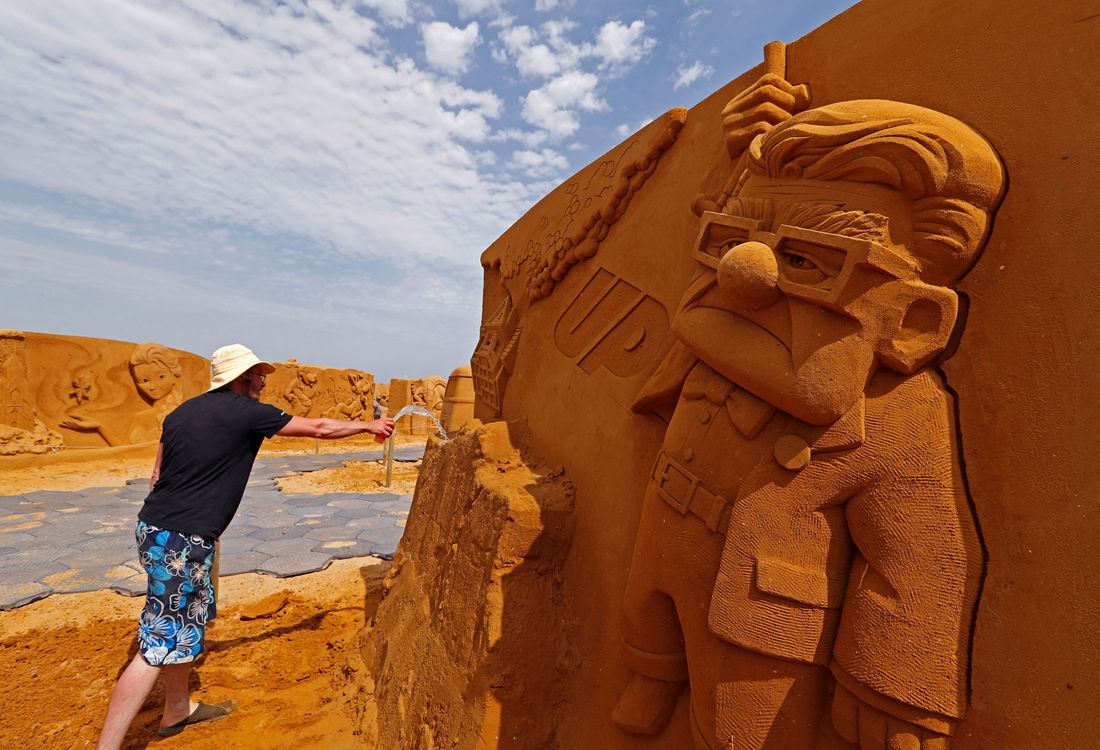 Sand Sculpture Festival Disney Sand Magic Kicks Off In Belgium Global Times