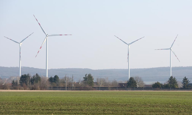 Photo taken on March 25, 2021 shows wind turbines in Lower Austria, Austria. According to Austrian Wind Energy Association, at the end of 2020, 1,307 wind turbines with a total output of 3,120 megawatts generated electricity for around 2 million households in Austria.Photo:Xinhua