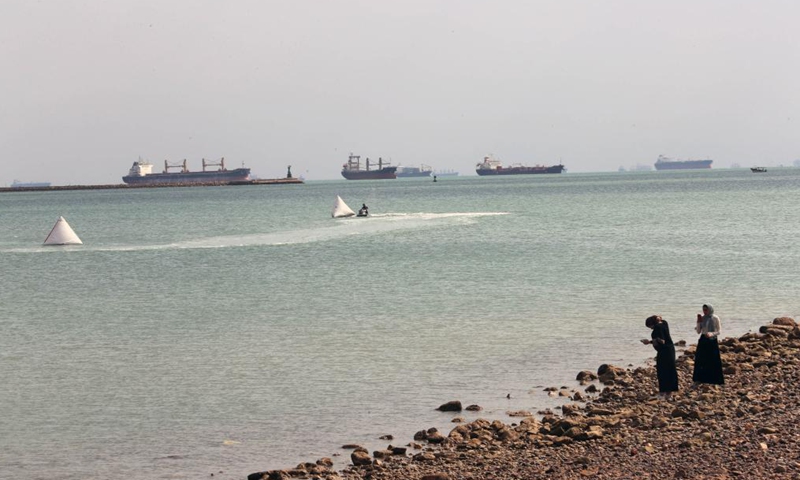 Ships wait to pass the Suez Canal in the Gulf of Suez, Egypt, on March 26, 2021. Egypt's Suez Canal Authority (SCA) said on Thursday that it has temporarily suspended navigation through the world's busiest shipping course until the grounded cargo ship is completely freed.Photo:Xinhua