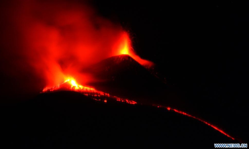 Photo taken on April 1, 2021 shows the Mount Etna volcano during the eruption in Sicily, Italy.Photo:Xinhua