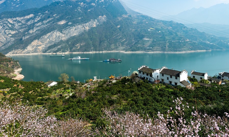 Photo taken on March 3, 2021 shows scenery along the section of Yangtze River in Zigui County, central China's Hubei Province.(Photo: Xinhua)