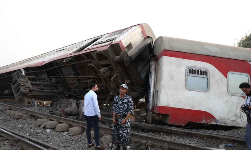 Photo taken on April 18, 2021 shows the scene of a train derailment in the Delta city of Toukh, Egypt.(Photo: Xinhua)