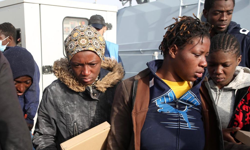 Illegal immigrants arrive at a naval base in Tripoli, Libya, on April 29, 2021.Photo:Xinhua