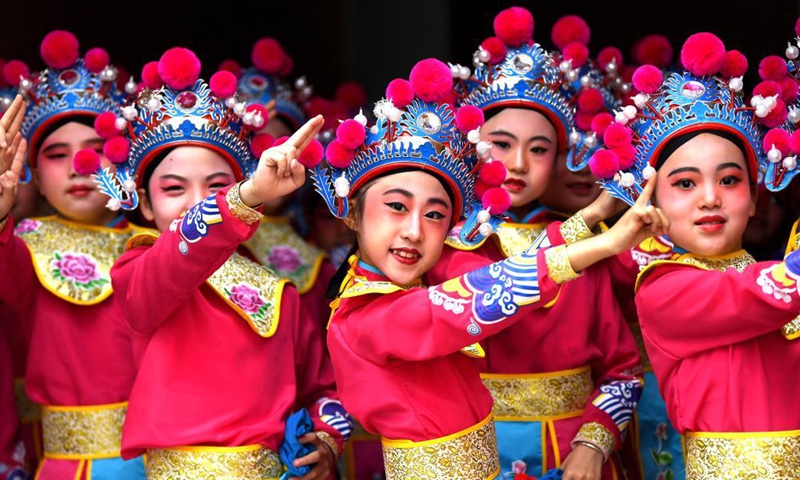 Students perform opera calisthenics in Dongyangshi primary school in Beilin District of Xi'an City, capital of northwest China's Shaanxi Province, April 29, 2021.Photo:Xinhua