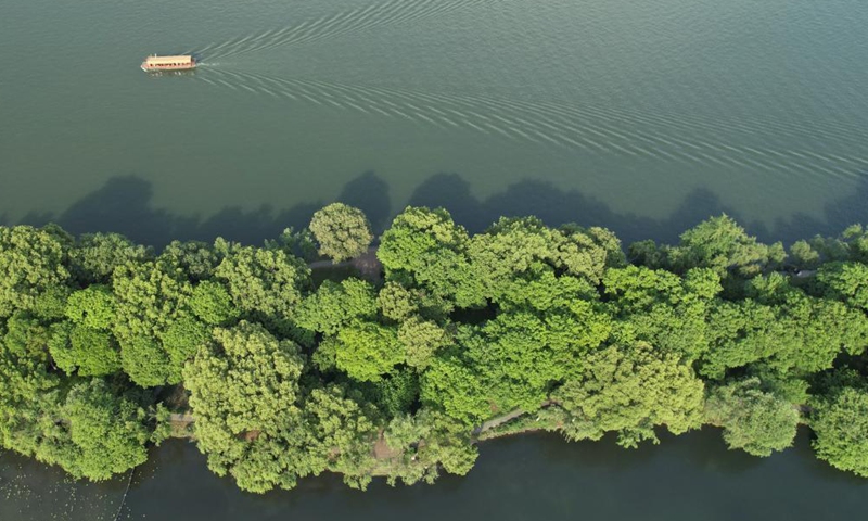 Aerial photo taken on May 7, 2021 shows a view of the West Lake scenic area in Hangzhou, capital of east China's Zhejiang Province.Photo:Xinhua