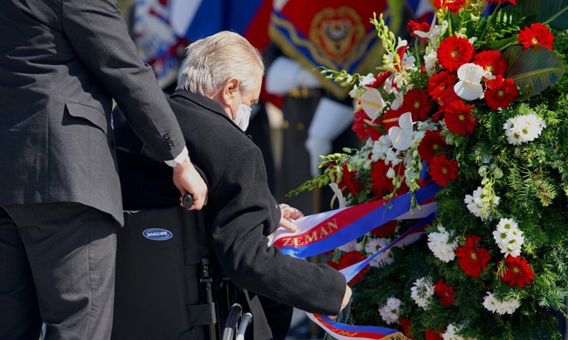 Czech President Milos Zeman takes part in a wreath laying ceremony at the Tomb of the Unknown Soldier to mark the 76th anniversary of the end of World War II in Europe in Prague, the Czech Republic, May 8, 2021.(Photo: Xinhua)