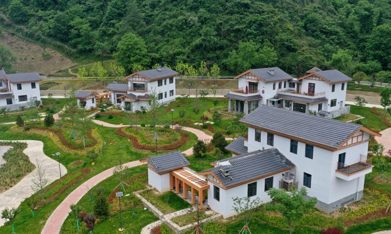 Aerial photo taken on May 21, 2021 shows a cluster of homestays in Zhujiagou Village of Kangxian County, Longnan City, northwest China's Gansu Province.(Photo: Xinhua)