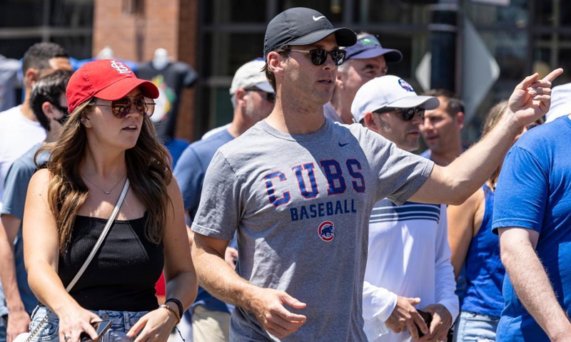 People arrive at a Chicago Cubs' game with no attendance limits in Chicago, the United States, on June 11, 2021. U.S. Midwest state of Illinois, including the country's third largest city of Chicago, fully reopened on Friday amid jitters. Photo: Xinhua