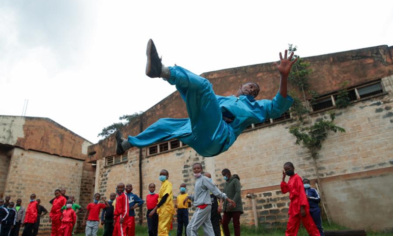 A competitor warms up prior to the Kenyan Martial Arts Tour in Kiambu County, Kenya, June 13, 2021.(Photo: Xinhua)