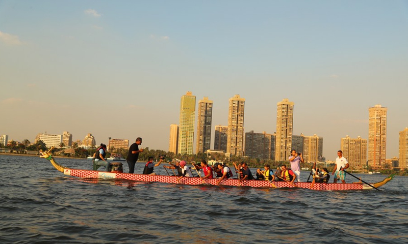 Paddlers compete in a dragon boat race on the Nile in Cairo, Egypt, on June 14, 2021.(Photo: Xinhua)