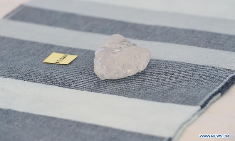 Photo taken on June 16, 2021 shows the 1,098.30-carat diamond discovered by the Debswana Diamond Company in Gaborone, Botswana.(Photo: Xinhua)