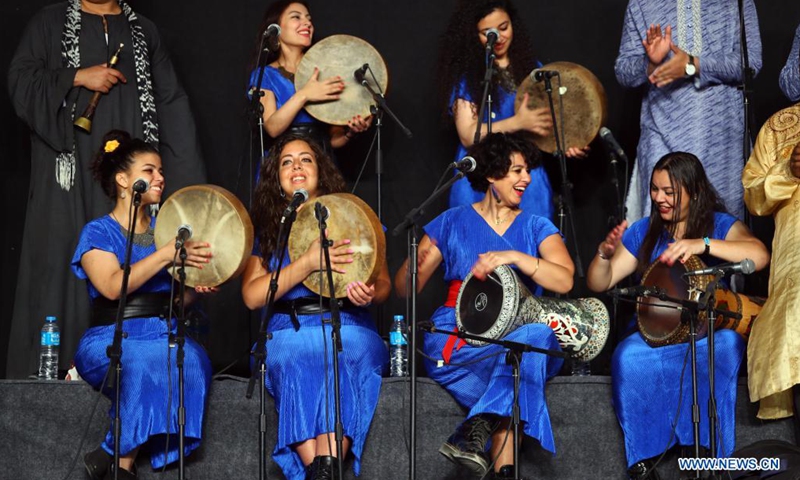Actors perform at the closing ceremony of the 8th International Festival for Drums and Traditional Arts at Saladin Citadel in Cairo, Egypt, on June 18, 2021. The 8th International Festival for Drums and Traditional Arts concluded here on Friday.Photo:Xinhua