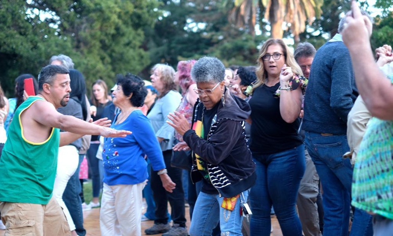 People attend an open-air music concert at the Central Park in San Mateo, California, the United States, July 15, 2021. The 2021 Central Park Music Series kicked off here on Thursday. Starting from July 15 through Aug. 5, the city will hold a concert at the Central Park every Thursday.Photo:Xinhua