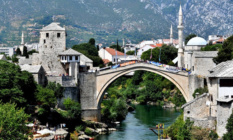 Photo shows the Old Bridge in the city of Mostar.(Photo: Xinhua)