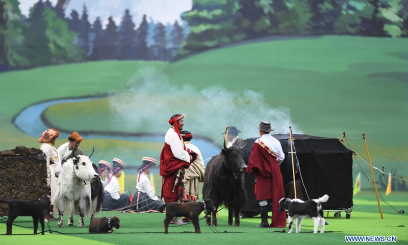 Local residents perform during a celebration marking the 70th anniversary of the founding of Yushu Tibetan Autonomous Prefecture, in northwest China's Qinghai Province, Aug. 4, 2021.(Photo: Xinhua)