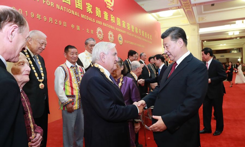 On September 29, 2019, General Secretary of the CPC Central Committee, Chinese President and President of the Central Military Commission Xi Jinping presented the Friendship Medal to Raffarin and talked with him at the Presentation Ceremony for National Medals and Honorary Titles at the Great Hall of the People in Beijing. 