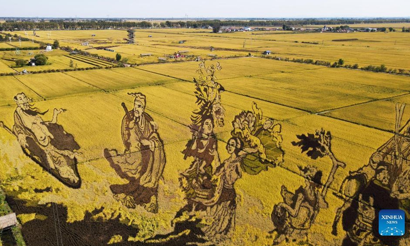 Aerial photo taken on Oct. 1, 2021 shows paddy fields with figures from Chinese mythology in Shenbei New District in Shenyang, northeast China's Liaoning Province.Photo:Xinhua