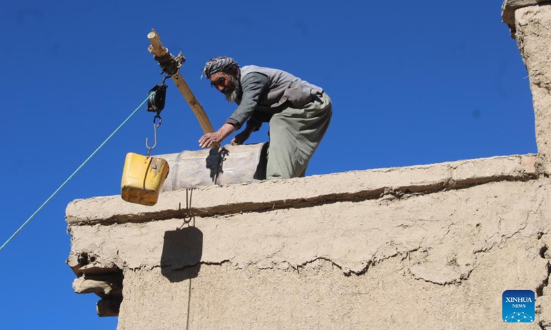 Displaced people rebuild a damaged house after returning to hometown in Jalrez district of eastern Wardak province, Afghanistan, on Oct. 15, 2021.Photo:Xinhua