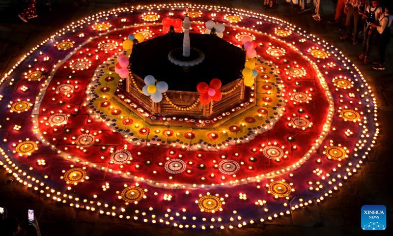 Oil lamps are seen lit for the upcoming Diwali festival in Bhopal, the capital city of India's Madhya Pradesh, on Oct. 29, 2021. Photo:Xinhua
