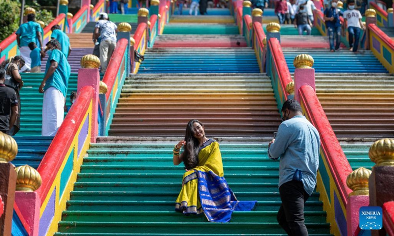 People celebrate Hindu festival Deepavali in Batu Caves near Kuala Lumpur, Malaysia, Nov. 4, 2021.(Photo: Xinhua)
