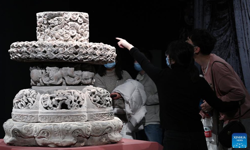 Visitors look at an exhibit at the National Museum of China in Beijing, capital of China, Nov. 13, 2021.Photo:Xinhua