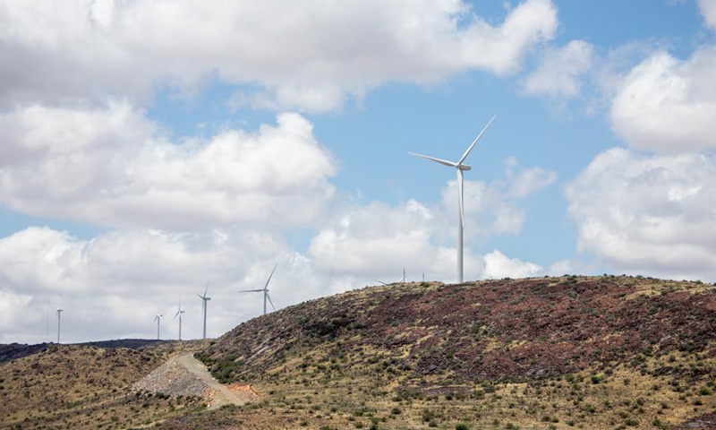 Photo taken on Nov. 22, 2021 shows wind turbines of the De Aar wind power project invested by China's Longyuan Power and its South African partners in De Aar, South Africa.Photo:Xinhua
