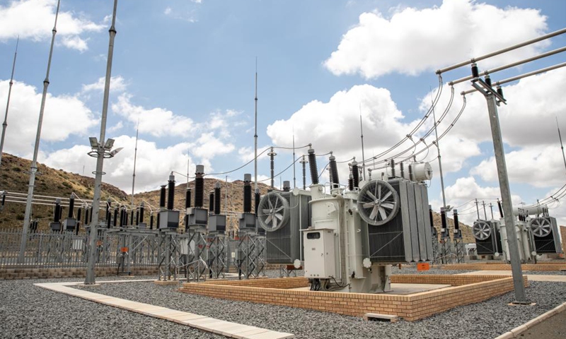 Photo taken on Nov 22, 2021 shows facilities of the De Aar wind power project invested by China's Longyuan Power and its South African partners in De Aar, South Africa.Photo:Xinhua