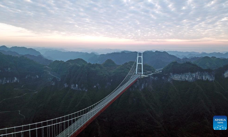 Aerial photo taken on Dec. 2, 2021 shows the Aizhai suspension bridge in Xiangxi Tujia and Miao Autonomous Prefecture, central China's Hunan Province.(Photo: Xinhua)