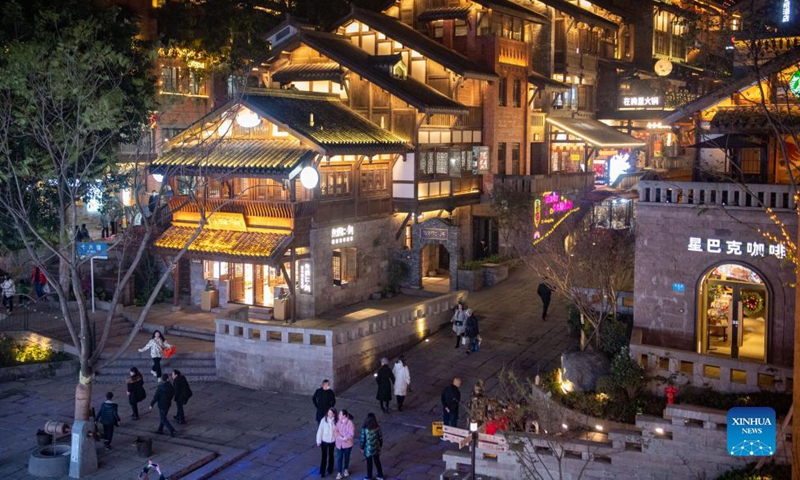 Photo taken on Dec. 9, 2021 shows a night view of an old street in southwest China's Chongqing Municipality.Photo:Xinhua