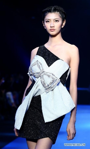 Mark Cheung collection show at China Fashion Week - Global Times