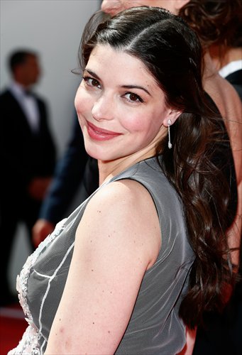 at 83 frances jean-luc godard screens a 3d adieu at cannes