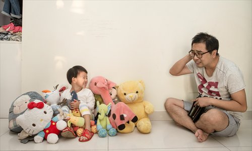 Experts say that it is unnecessary to spend so much money on parenting and the cost can be significantly lowered. Photo: Li Hao/GT