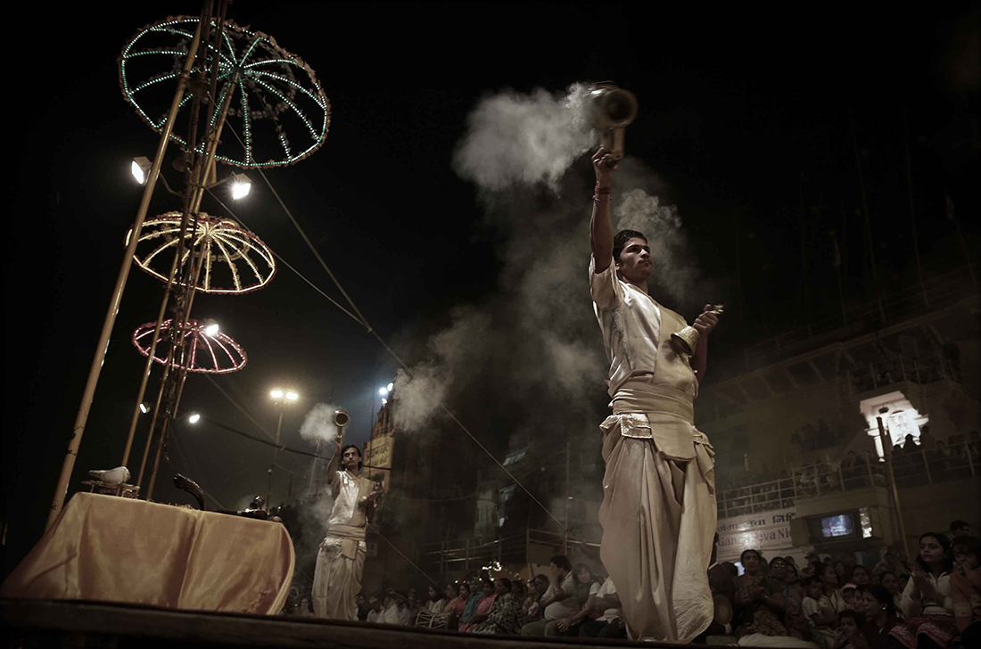 Spiritual rituals in the Hindu holy city of Varanasi - Global Times