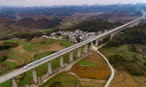 SW China's Shanghai-Kunming high-speed railway put in trial operation ...