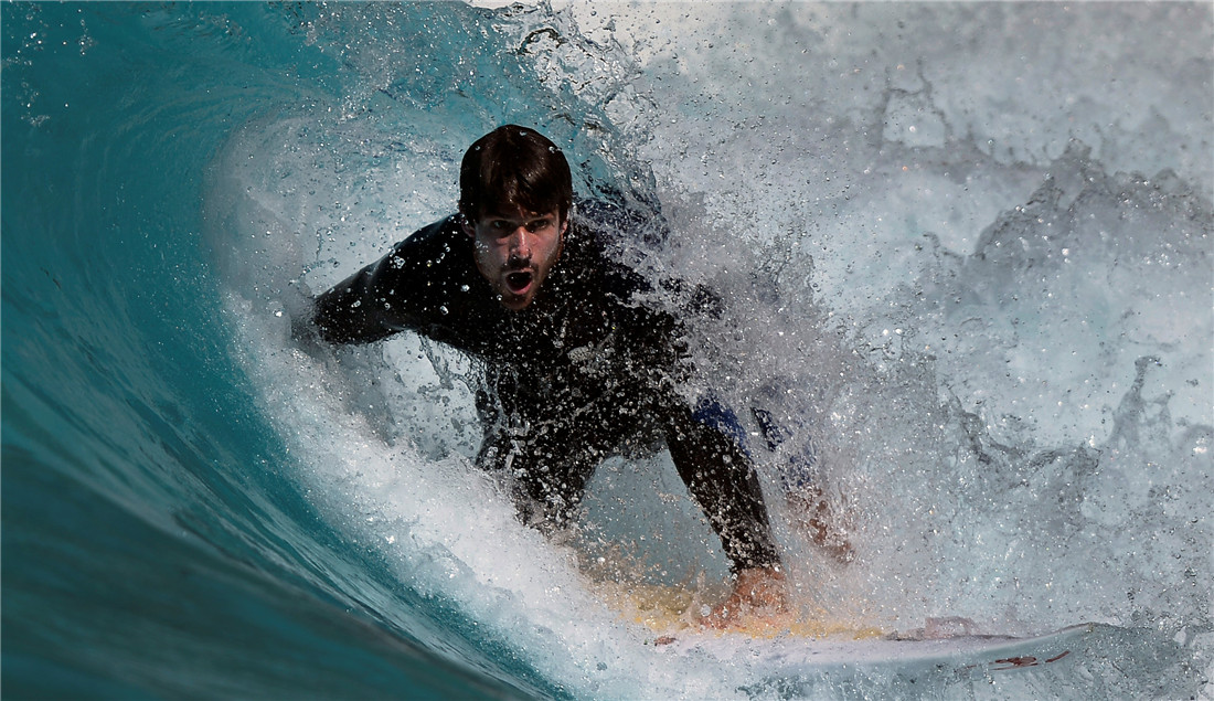 Amazing performances from Spain’s national surf team Global Times