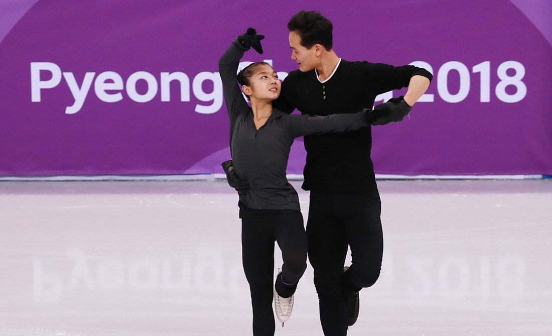 North Korean figure skating pair conduct first training after arriving