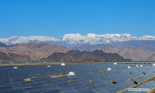 Photo taken on Sept. 20, 2018 shows a PV power plant in Hami, northwest China's Xinjiang Uygur Autonomous Region. Xinjiang has seen a surge in the electricity generation from clean energy. According to State Grid Xinjiang Electric Power Co., Ltd., wind and solar power generated 27.81 billion and 9.07 billion kilowatt hours (kwh) of electricity, respectively, in the first nine months of 2018 in the region. With abundant wind and solar resources, Xinjiang is a pioneer in using new energy in China, with installed new-energy capacity having exceeded 27 million kilowatts so far. (Xinhua/Zhao Ge)