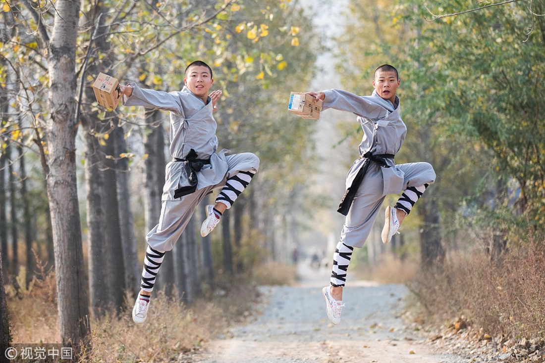 Kung fu masters deliverymen as the world's largest online