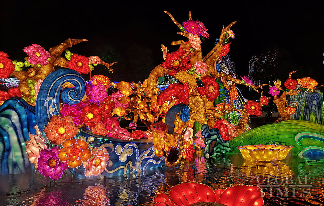 25th zigong intl dinosaur lantern festival kicks off