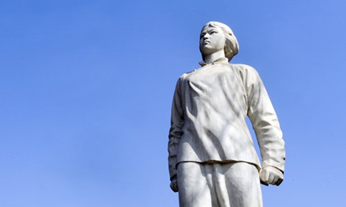 Statue of Liu Hulan in North China's Shanxi Province. Photo: VCG